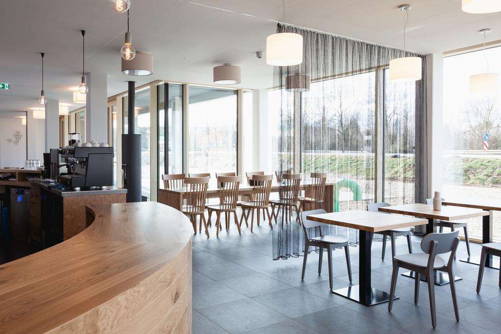 Bader Hotel Vaterstetten Restaurant foto